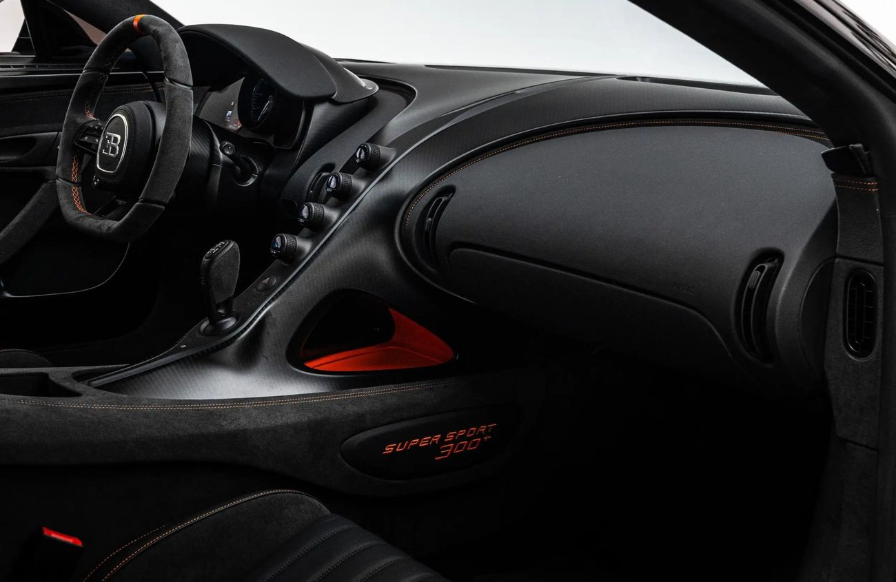 Bugatti Chiron 8.0L W16 Quad-Turbocharged Engine