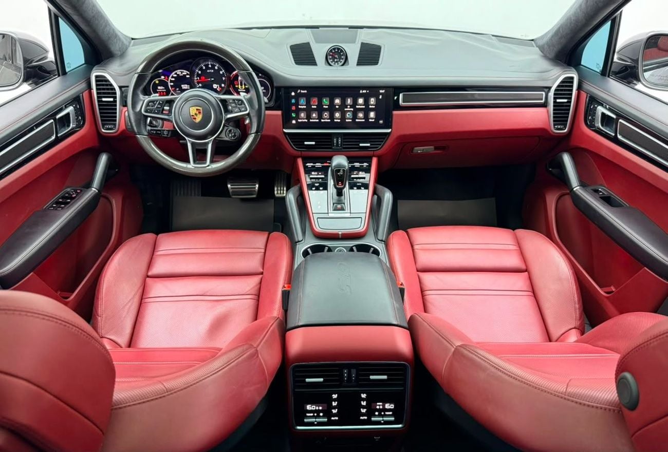بورش كايان GTS 2022 Porsche Cayenne GTS, Warranty, Full Porsche Service History, Low Km, Fully Loaded, GCC