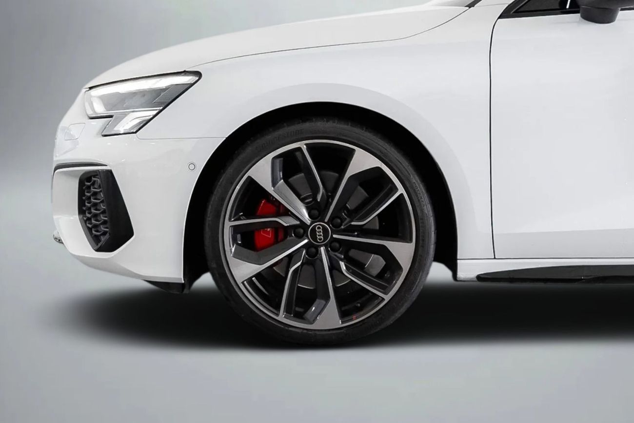 Audi S3 TFSI quattro 2.0L Sedan