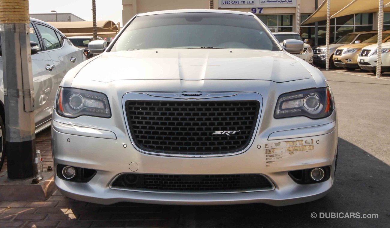 Chrysler 300C SRT8