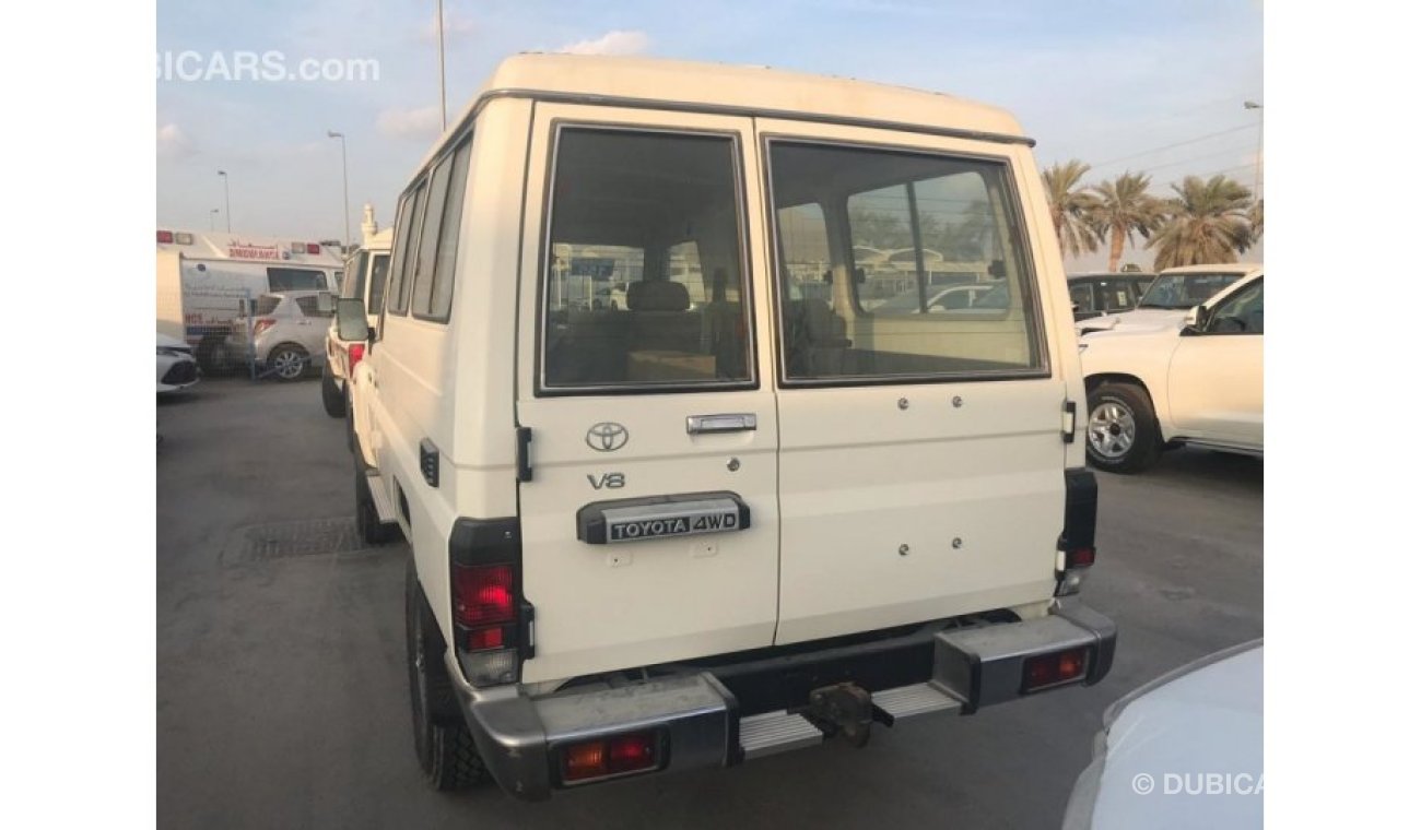 Toyota Land Cruiser hard top  diesel  3 door