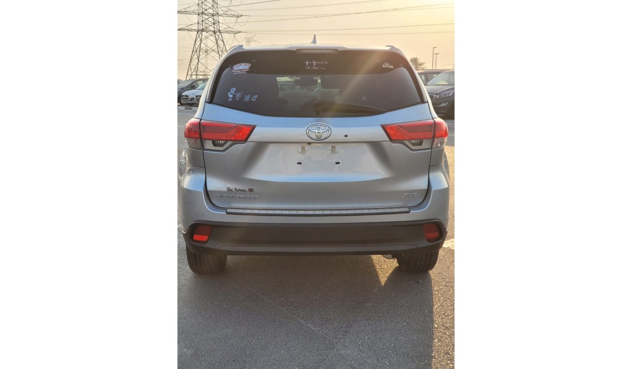 تويوتا هايلاندر TOYOTA HIGHLANDER FULL OPTION