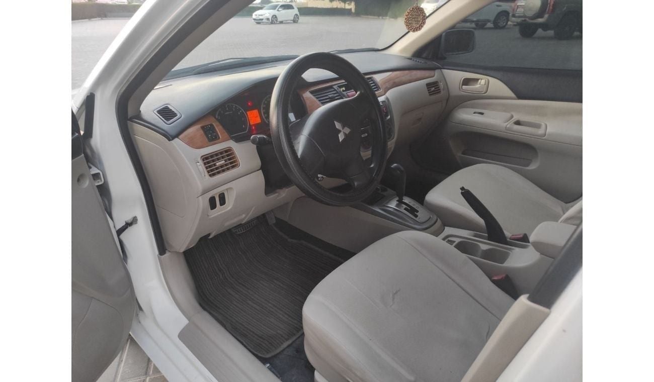 ميتسوبيشي لانسر Mitsubishi Lancer 2011 1.6 Gcc full automatic