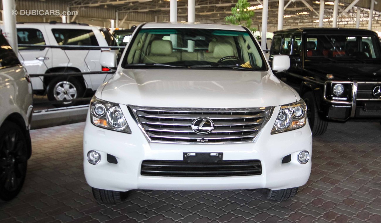 Lexus LX570