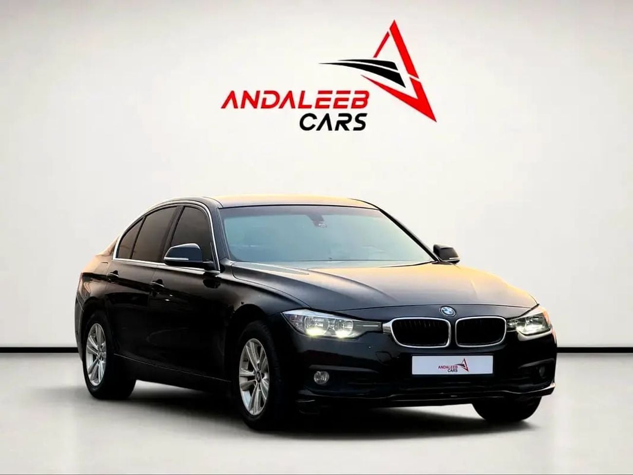 BMW 320i STANDARD 320i | 2.0L TURBO | 184 HP | GCC SPECS