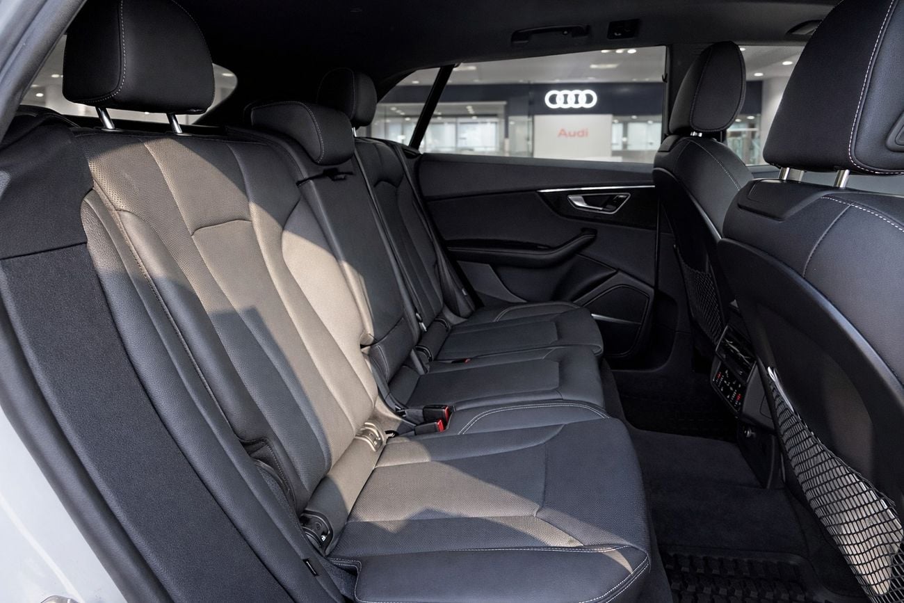 Audi Q8 Premium Plus