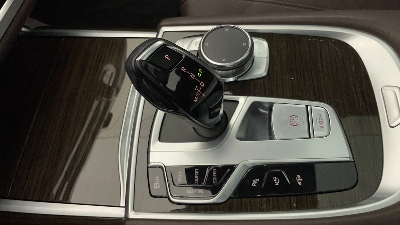 بي أم دبليو 730Li EXCLUSIVE 2 | بدون دفعة مقدمة | اختبار القيادة في المنزل