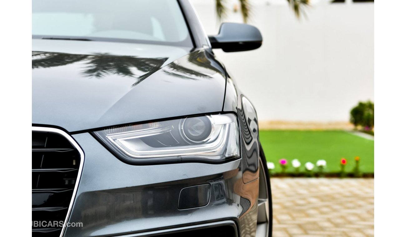 Audi A4 2 Y Warranty! - Audi A4 45TFSI S-LINE QUATTRO - GCC - AED 1,323 Per Month - 0% Downpayment