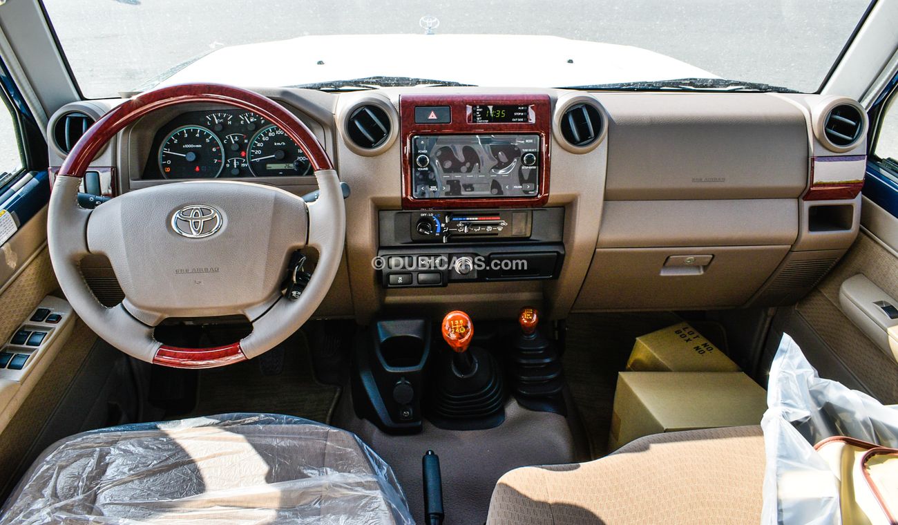 Toyota Land Cruiser Pick Up