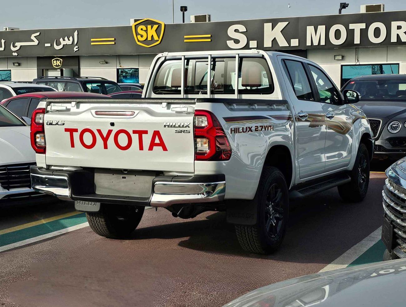 Toyota Hilux A/T, 2.7L PETROL, DVD + CAMERA, AUTO A/C, 4WD (CODE # HPDWAM2)