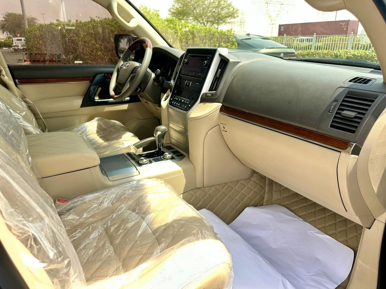 Toyota Land Cruiser EXR 2.7L