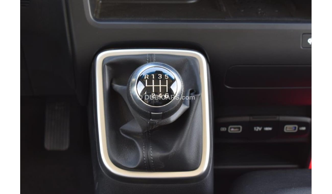 New Hyundai Staria 2.2L CRDI 9 Seat FWD Manual Transmission 2022 for