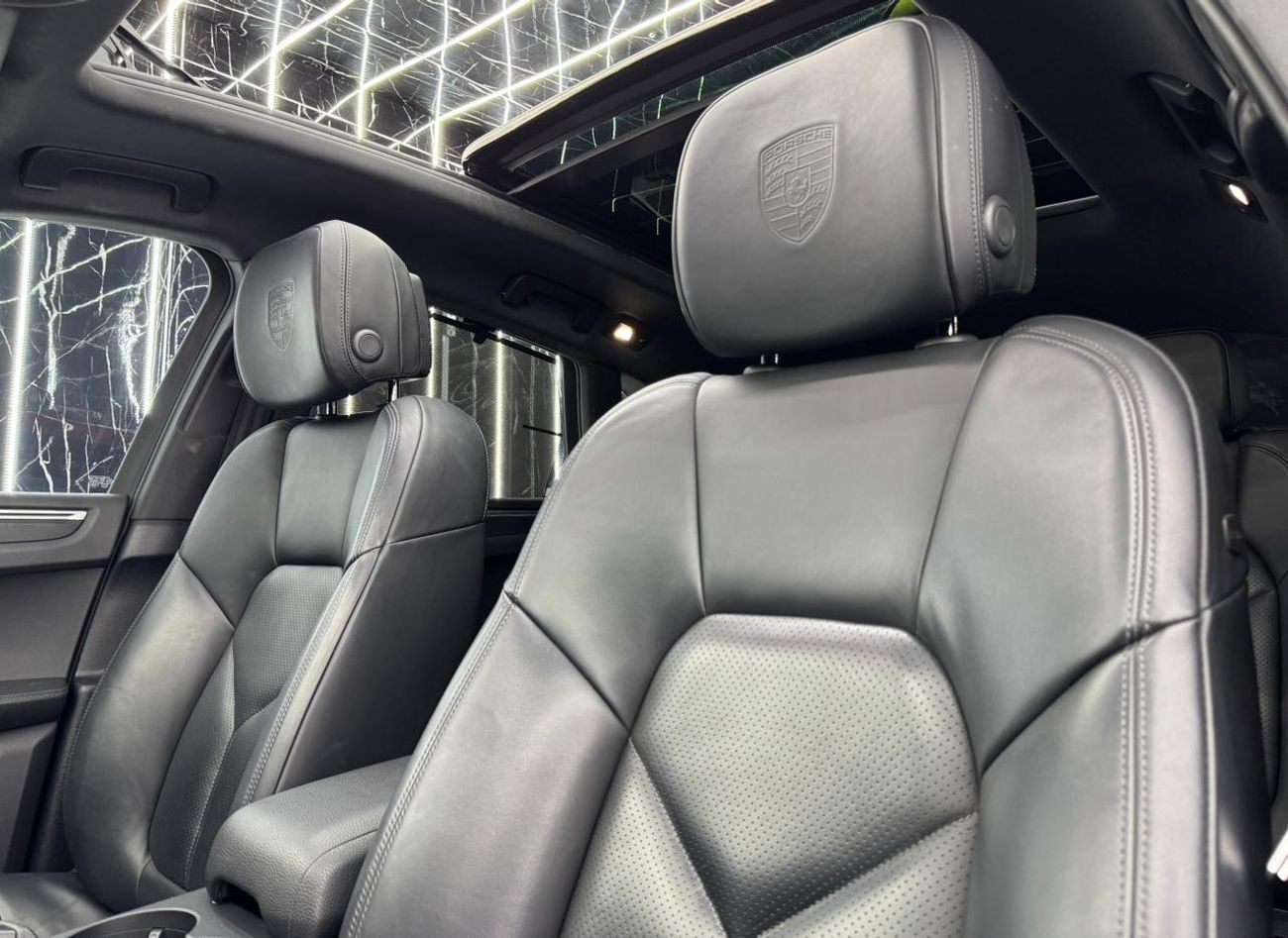 Porsche Macan Std 2.0L (252 HP)