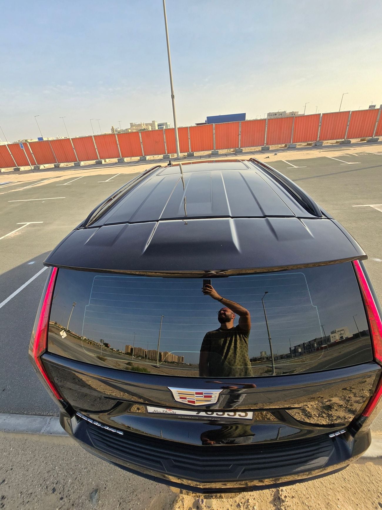 كاديلاك إسكالاد Cadillac Escalade Sport 2022 | 6.2L V8 | AWD | American Specs | 7 Seater