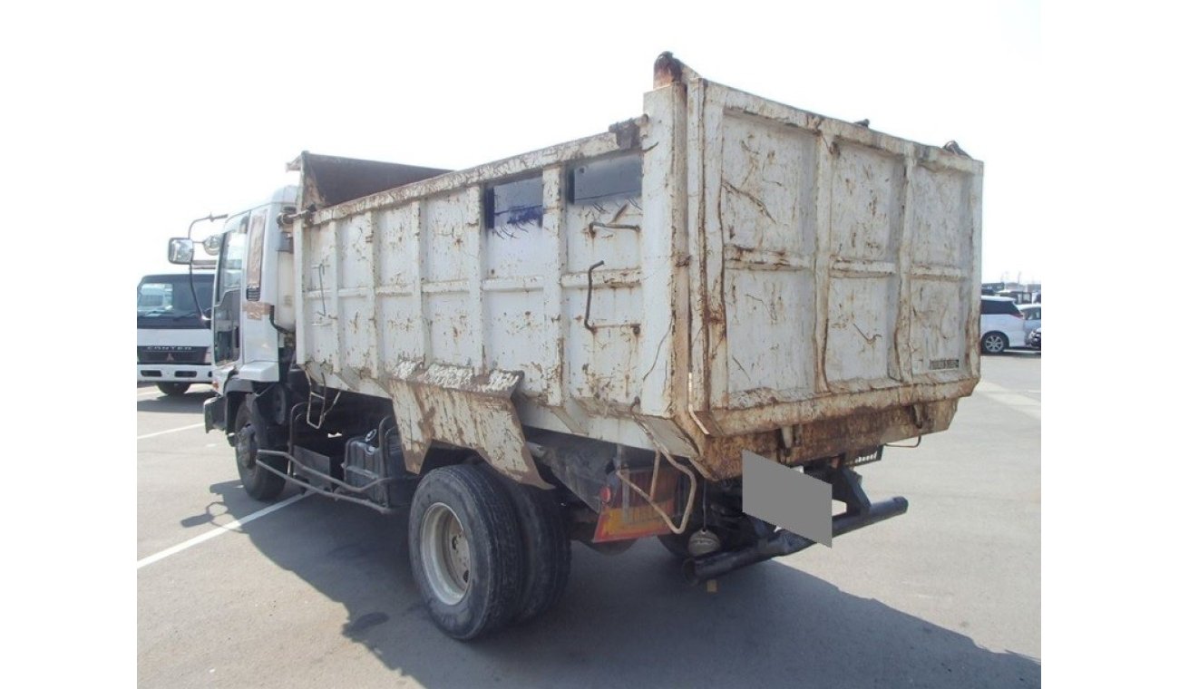 Isuzu Forward 1999