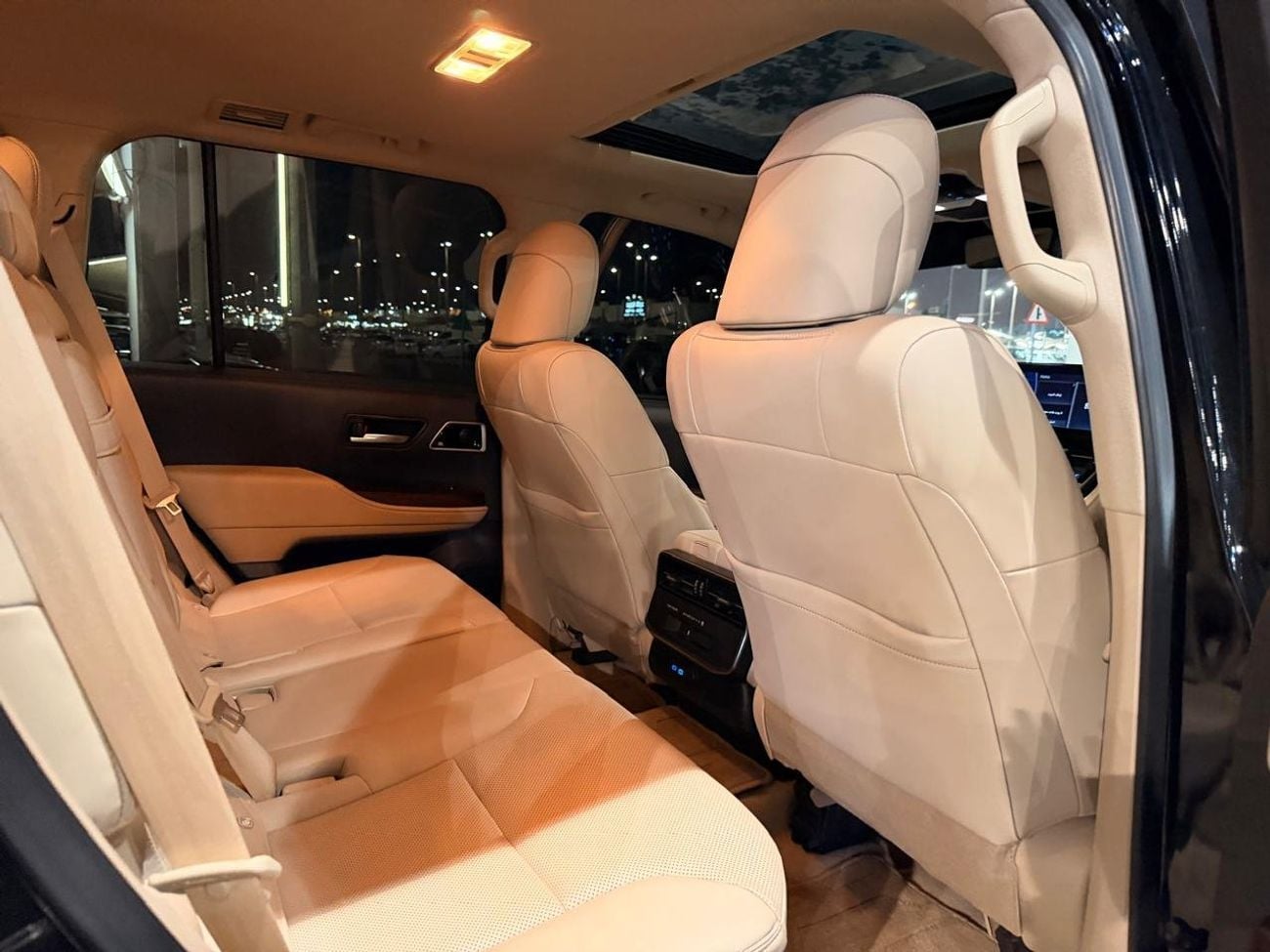 Toyota Land Cruiser GXR 3.5L