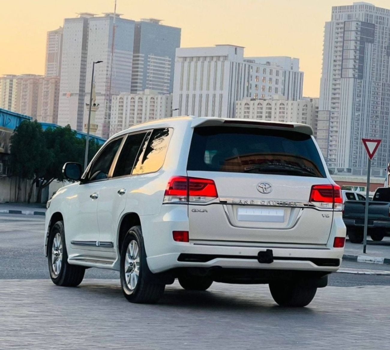 تويوتا لاند كروزر GXR1 4.5L Toyota landcuriser GXR V8 Diesel 2017