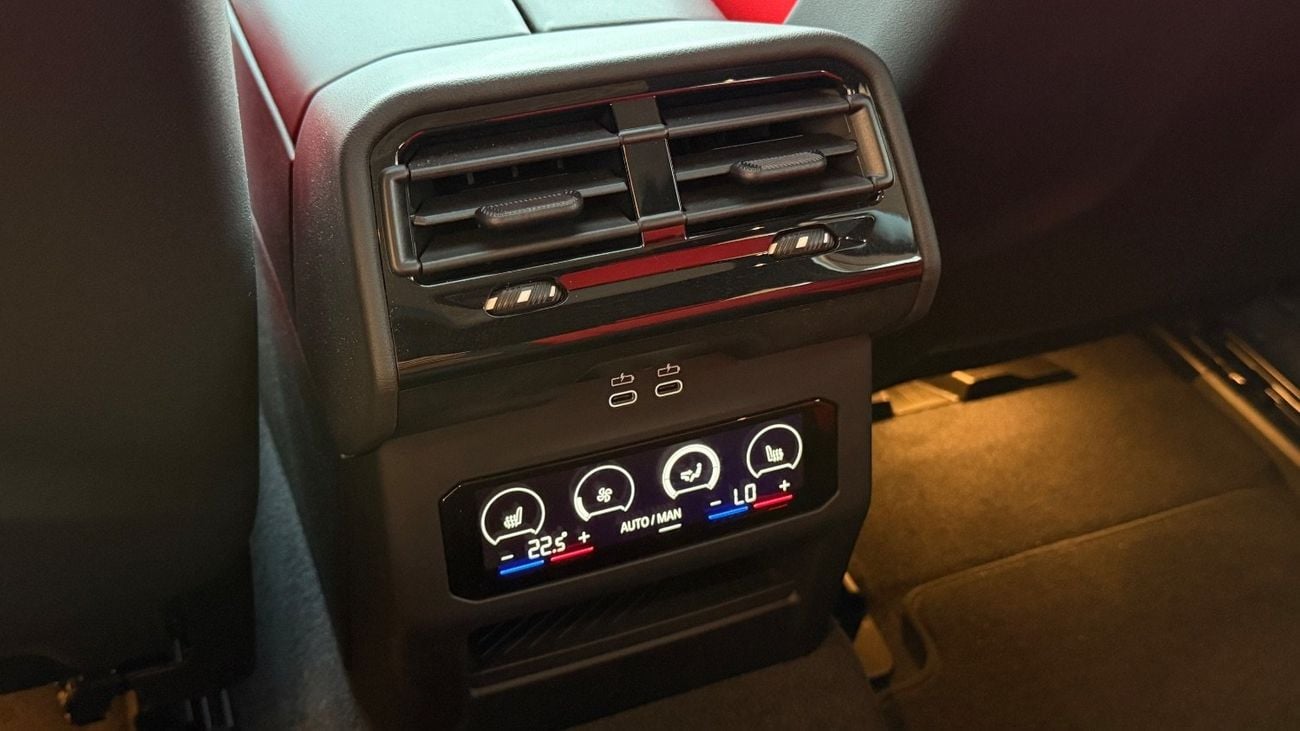 بي أم دبليو M5 ( M5 competition Touring  4.4 L ( 717 HP