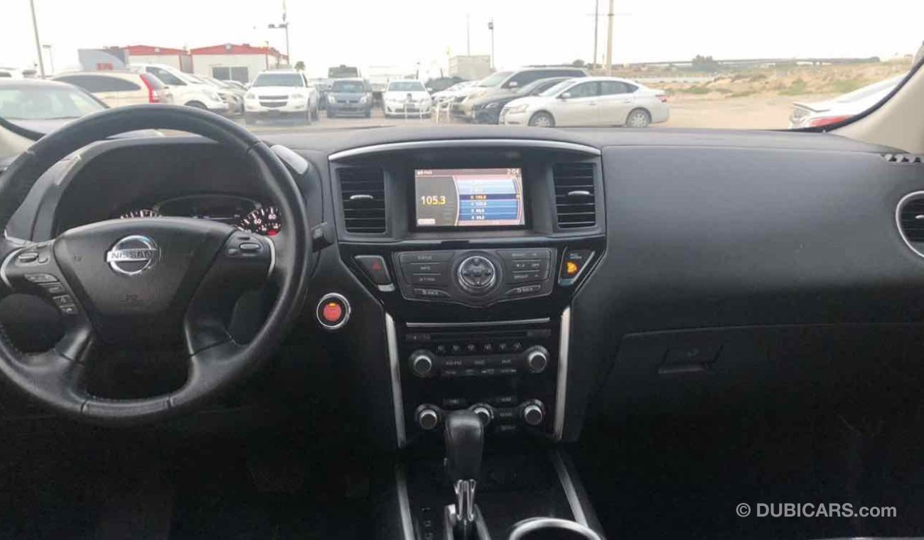 Nissan Pathfinder بيع او مبادله