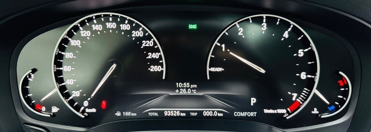 بي أم دبليو 520i Std 2.0L