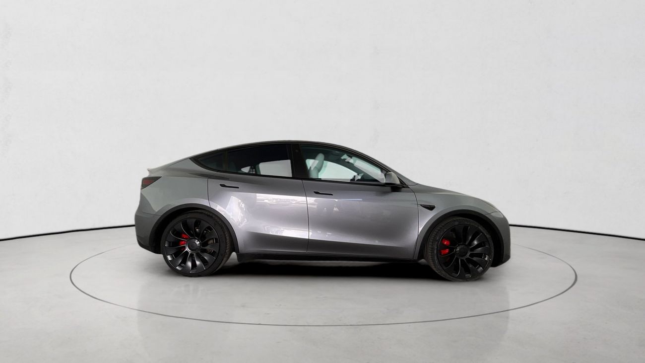 Tesla Model Y Performance (Dual Motor) | upto AED 20,000 Ramadan Discount | Guaranteed Warranty | 0 Down Payment