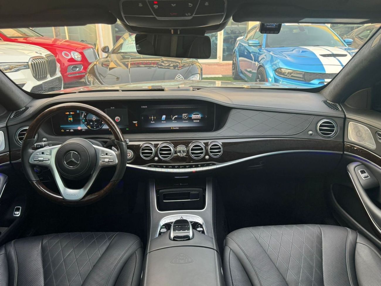 مرسيدس مايباخ S650 مايباخ مرسيدس بنز S650 مايباخ وارد المانيا 2020 صبغ وكاله كلين تايتل بحاله ممتازه بدون حوادث