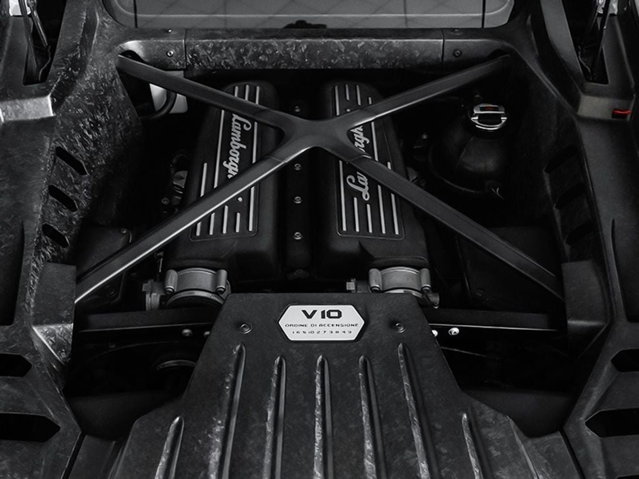 Lamborghini Huracan 2016 Lamborghini Huracan LP580-2 Coupe