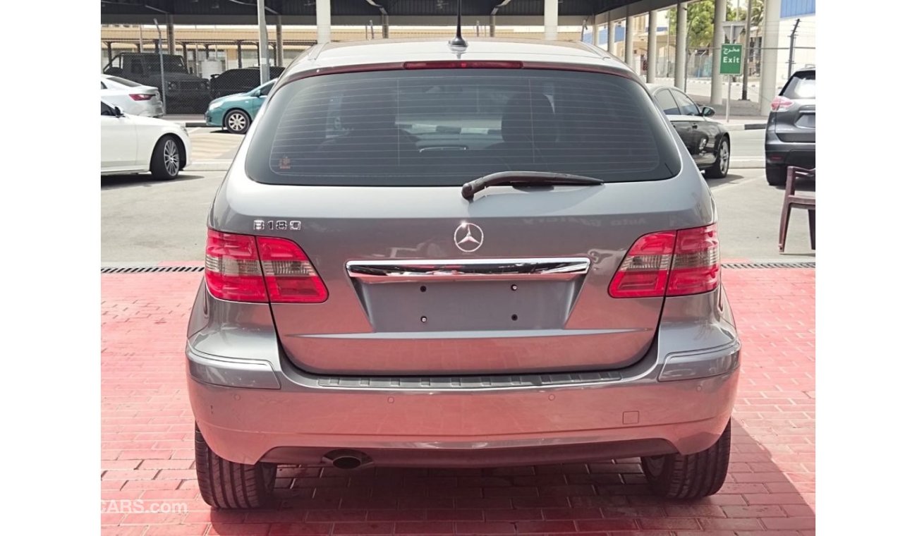 Mercedes-Benz B 180 Original Paint 2010 GCC