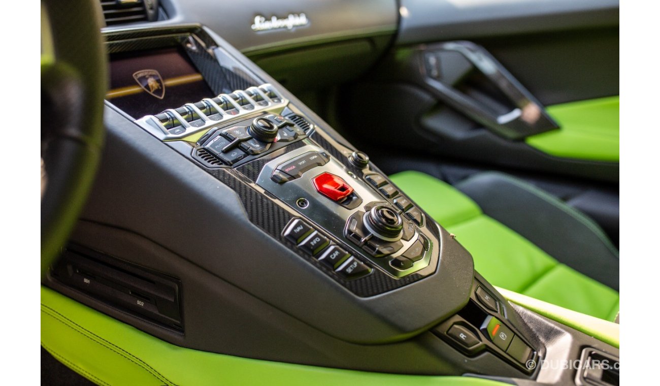 Lamborghini Aventador LP700