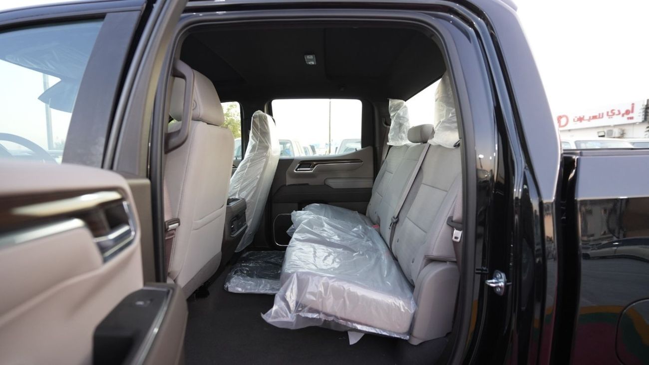 Chevrolet Silverado 2023 CHEVORLET SILVERADO Z71 5.3L V8 4WD PICK-UP 4doors