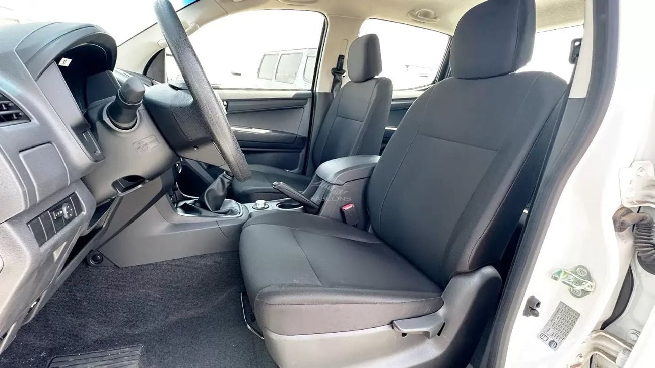 Isuzu D-MAX STANDARD