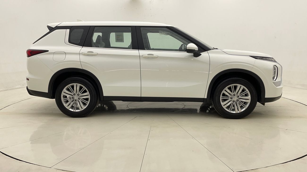 Mitsubishi Outlander MIDLINE 2.5 | Zero Down Payment | Home Test Drive