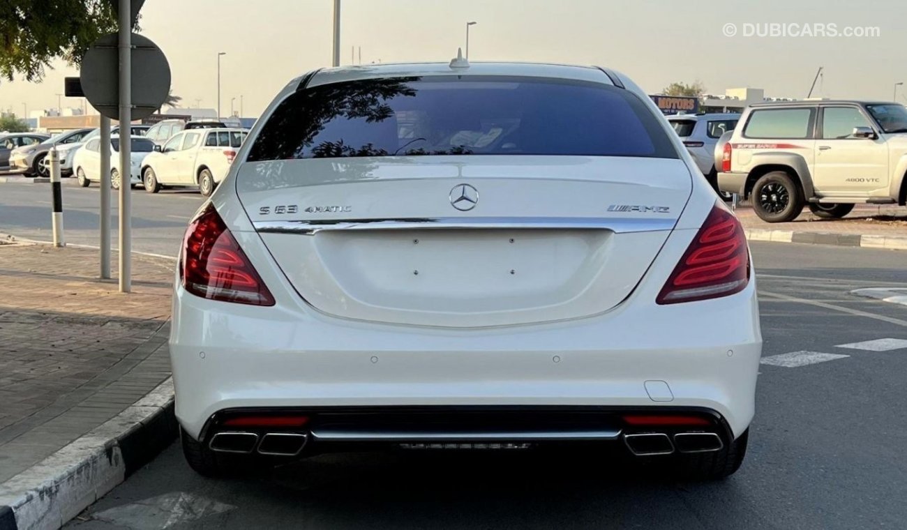 مرسيدس بنز S 63 AMG Partial Service History 5.5L V8 GCC Perfect Condition