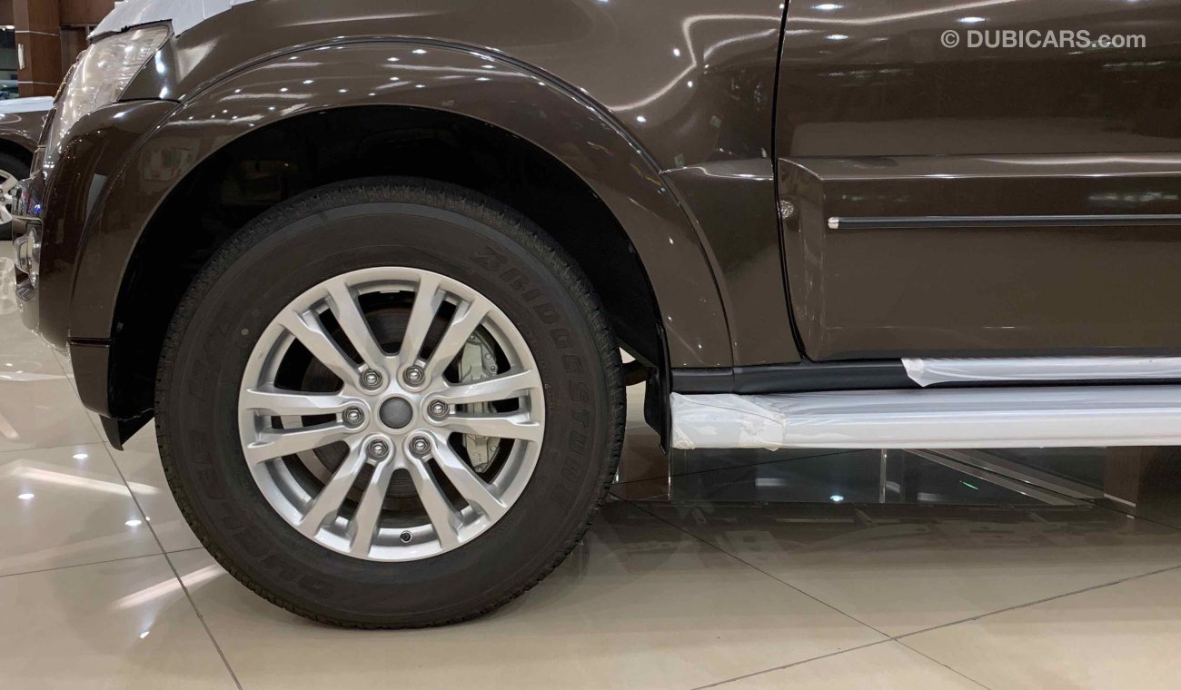 Mitsubishi Pajero GLS 3.8 SUV 4WD GOLD PACKAGE