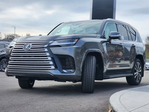 Lexus LX 600 Brand new Luxury Trim. Full option.