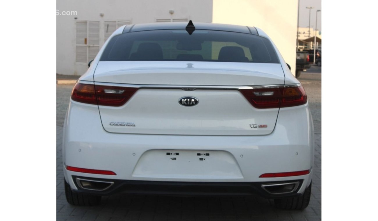 Kia Cadenza KIA CADENZA 2018 WHITE GCC FULL OPTION  EXCELLENT CONDITION WITHOUT ACCIDENT