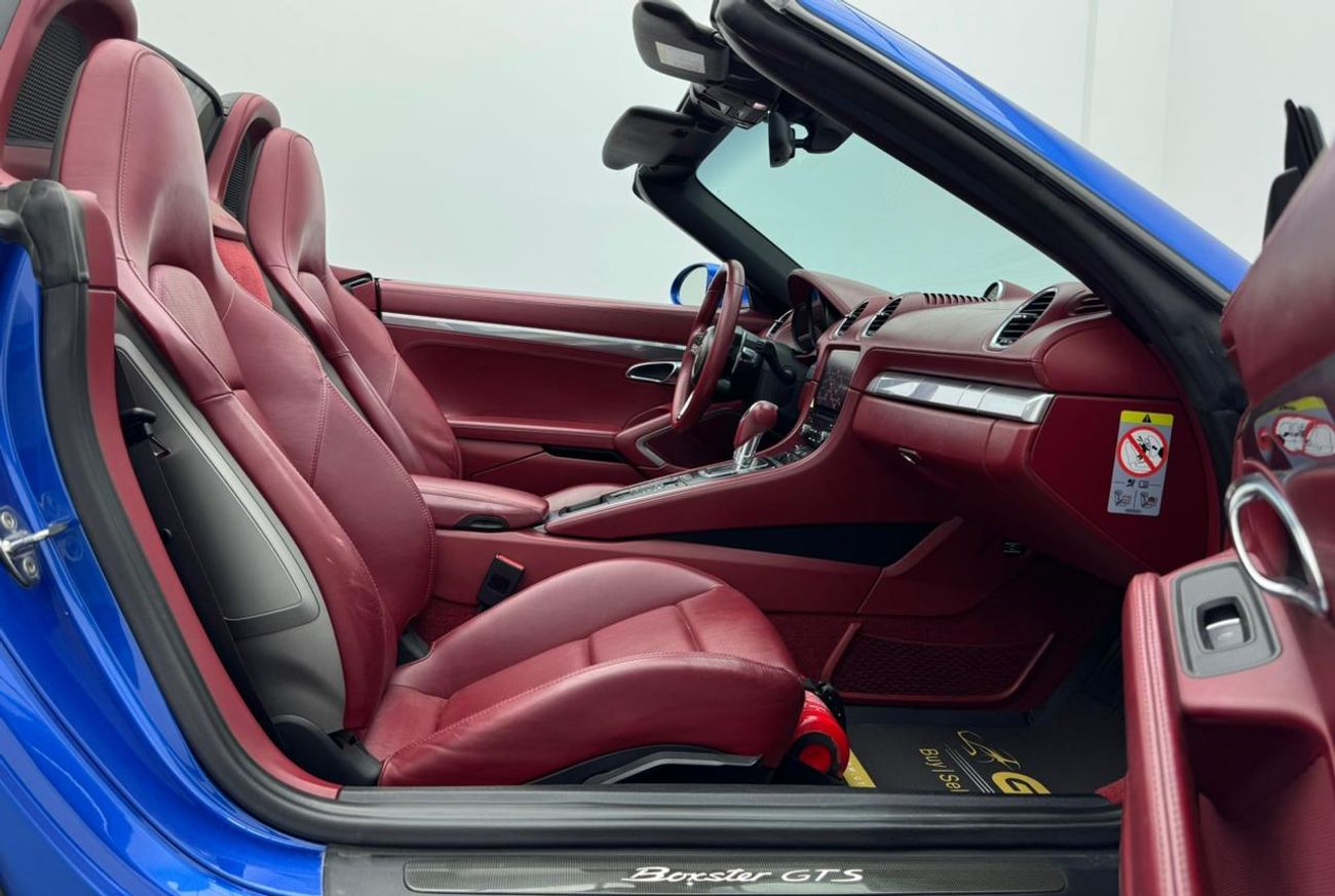 بورش بوكستر 718 GTS 2.5L 2018 Porsche 718 Boxster GTS, 2027 Porsche Warranty, Porsche Service History, GCC