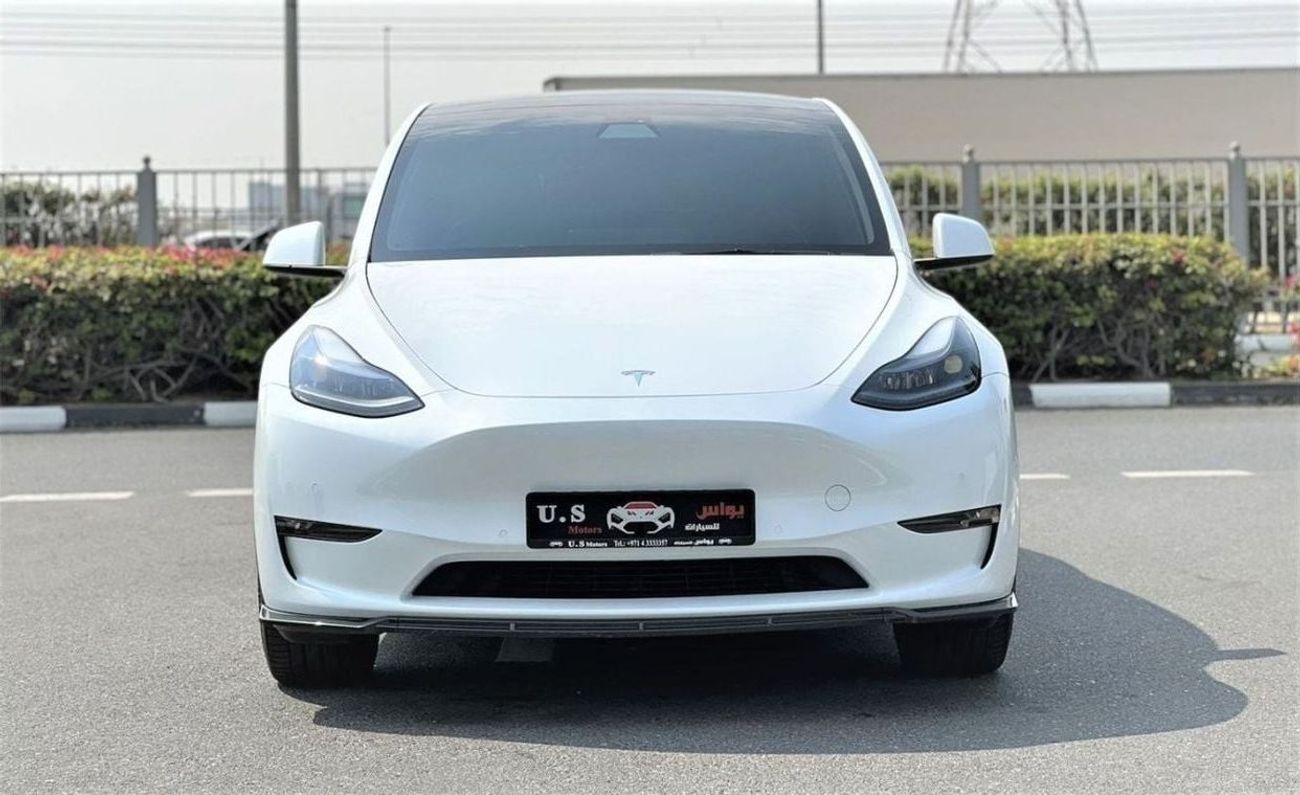 Tesla Model Y TESLA MODEL Y LONG RANGE DUAL MOTORS 4WD 2022 GCC WITH TESLA WARRANTY IN MINT CONDITION