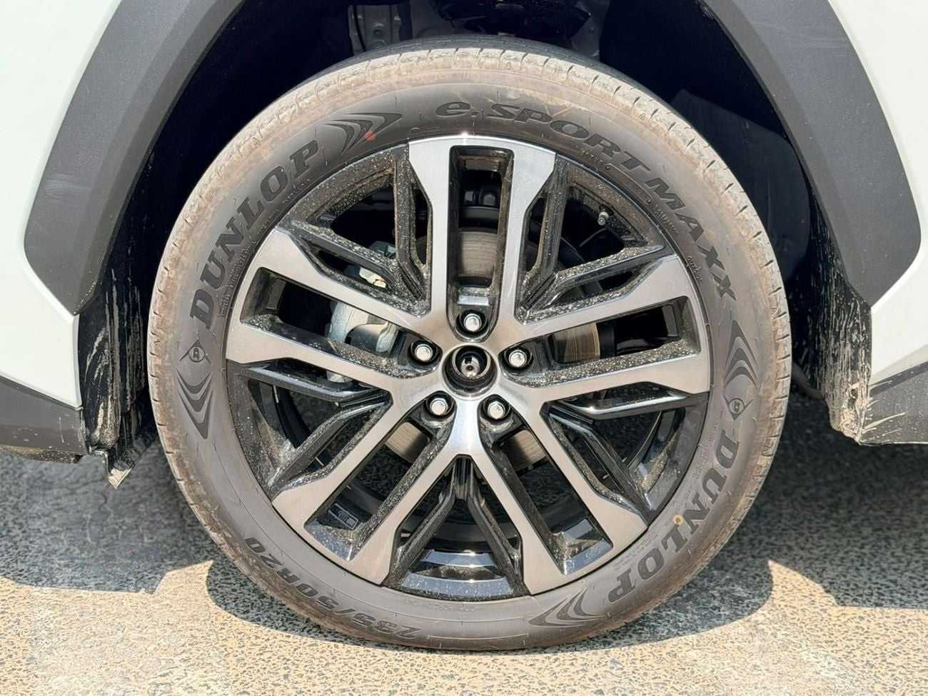 Toyota RAV4 VXR HEV 2.5L Hybrid Flagship AWD | Chinese Specifications | Brand New 0KM | Export Ready
