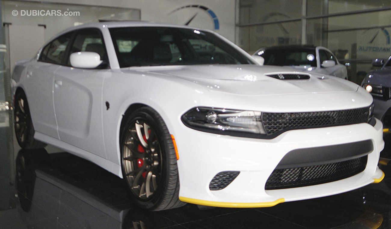 Dodge Charger 6.2L Supercharged HEMI V8 SRT 707hp, GCC Specs with 3 Yrs or 100K km Warranty