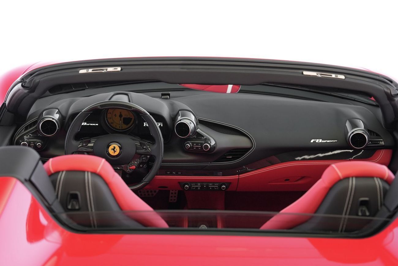 Ferrari F8 Spider 3.9T V8