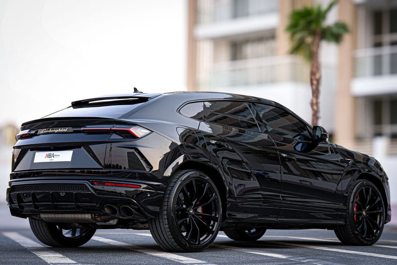 Lamborghini Urus STD 4.0T V8