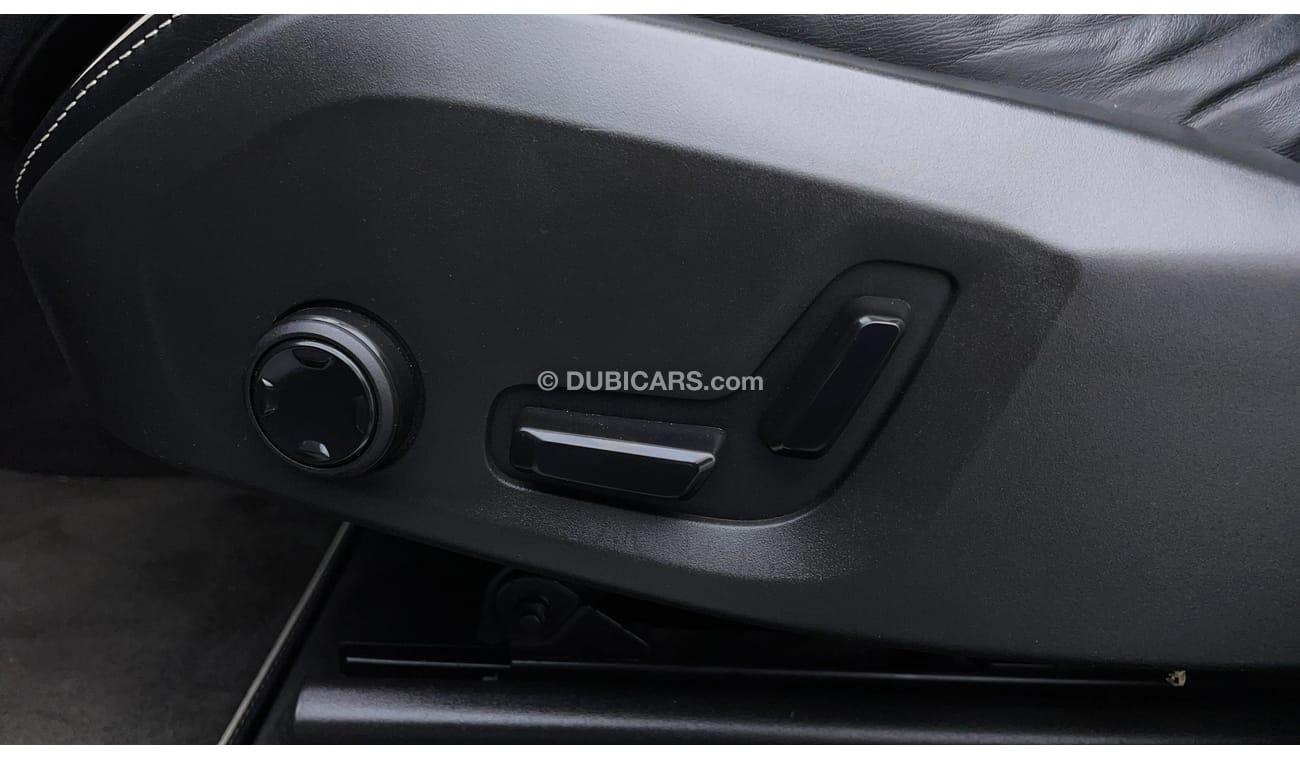 Volvo XC60 T6 R DESIGN 2 | Zero Down Payment | Free Home Test Drive