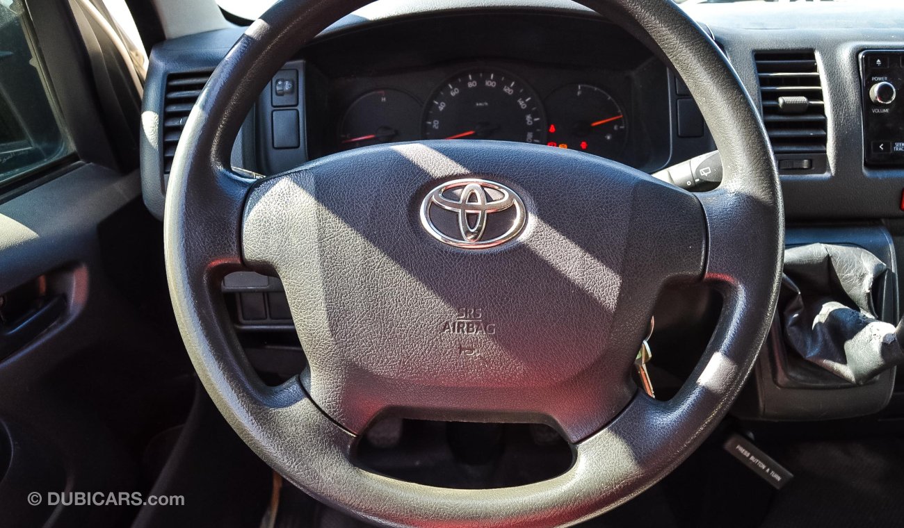Toyota Hiace GLX