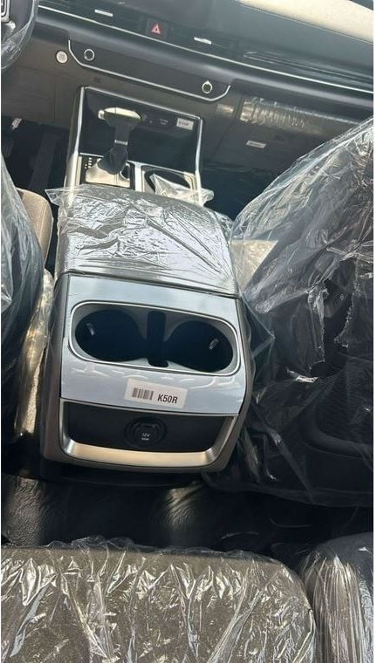 Kia Carnival 3.5L Petrol, Leather Seats, Big DVD Screen 2025MY