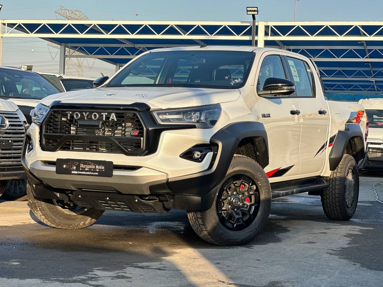 تويوتا هيلوكس GR-S 2.8 لتر 4X4 ديزل أوتوماتيك // 2026 // كاملة المواصفات مع مشغل DVD وكاميرا 360 درجة، ونظام مراقب