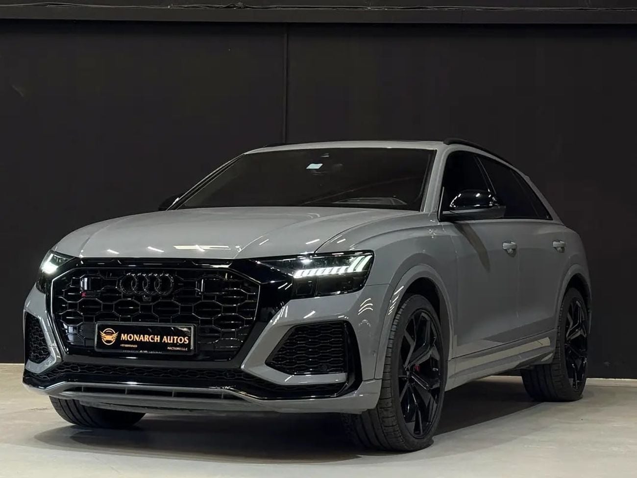 Audi RS Q8 4.0 TFSI quattro S tronic - European Specs - Pristine Condition