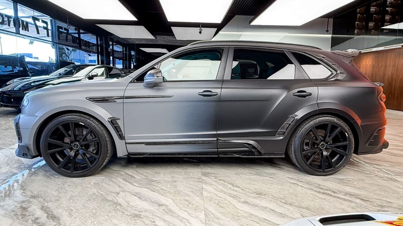 Bentley Bentayga Bentley Mansory Bentayga 1of1 - 2022 - Bespoke Fully Loaded With Two Tone Color