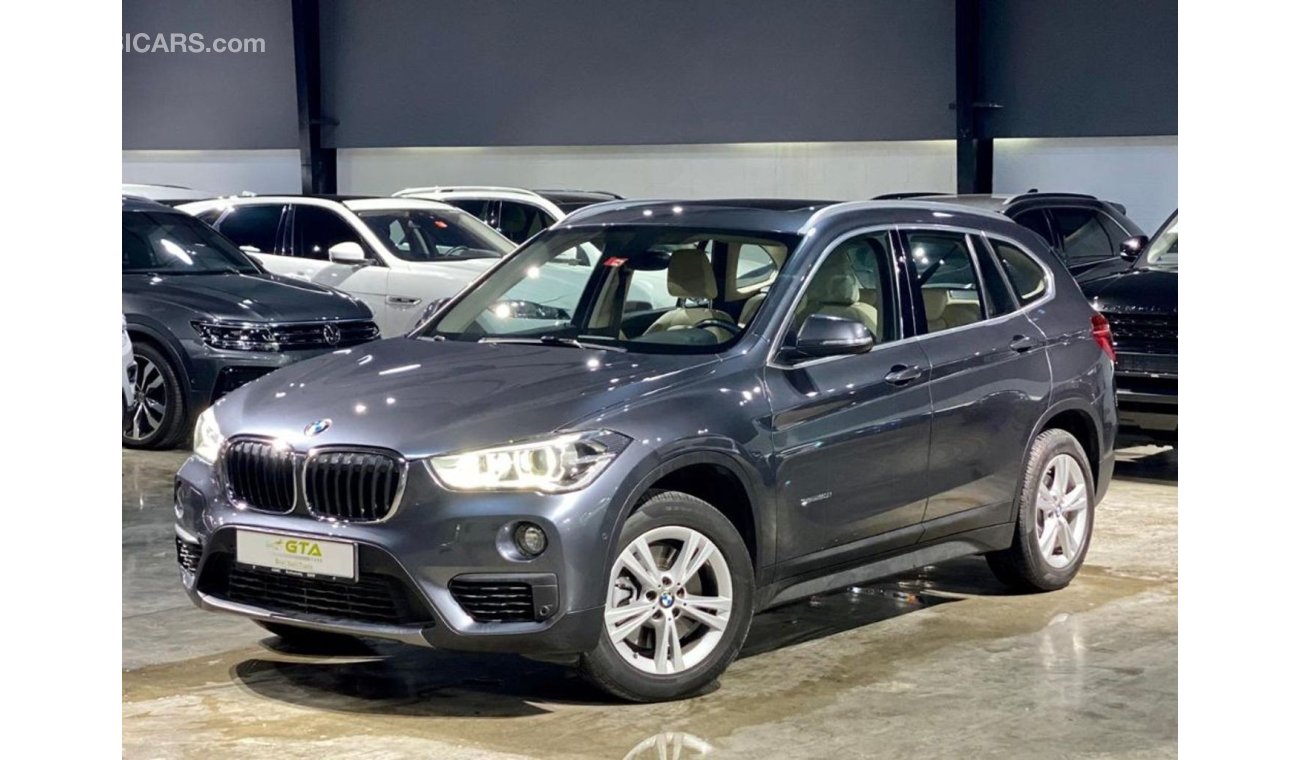 BMW X1 2017 BMW X1 XDrive20i, BMW Warranty+Service Contract, GCC, Low Kms