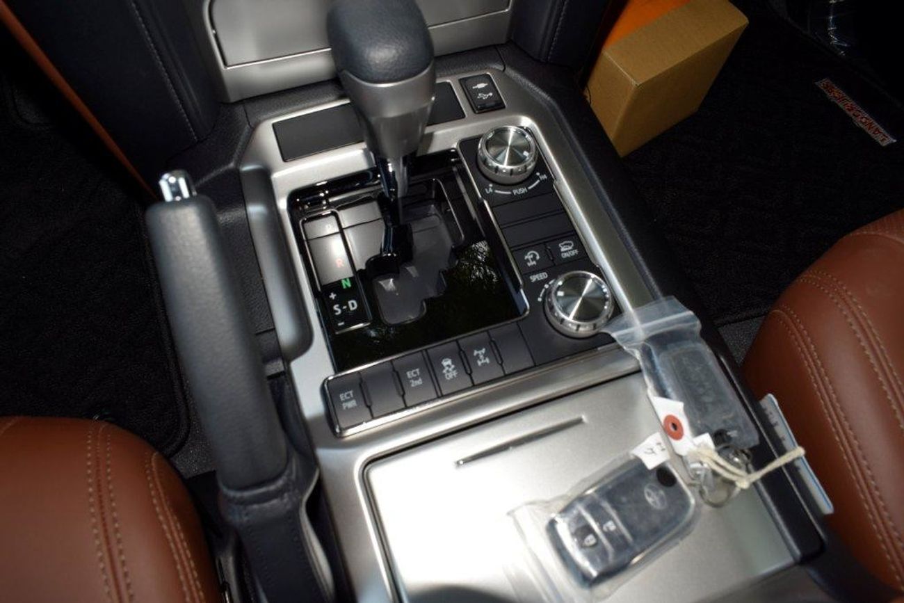 Toyota Land Cruiser V8 DIESEL